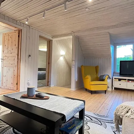 Family Summerhouse *